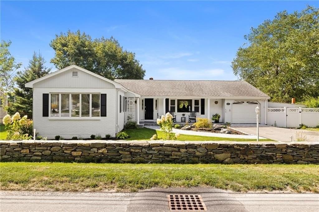 331 Third Beach Road - Photo 2 of 44