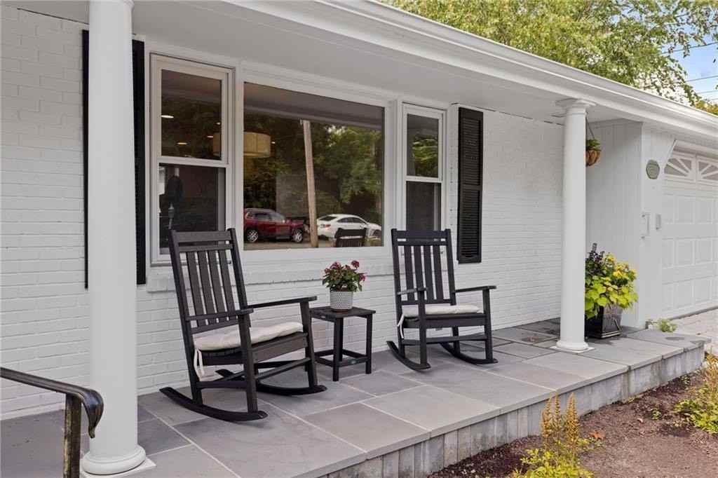 331 Third Beach Road - Photo 5 of 44