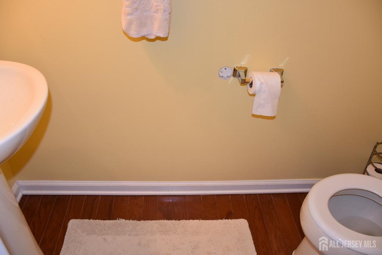 65 Heath Court - Photo 5 of 19