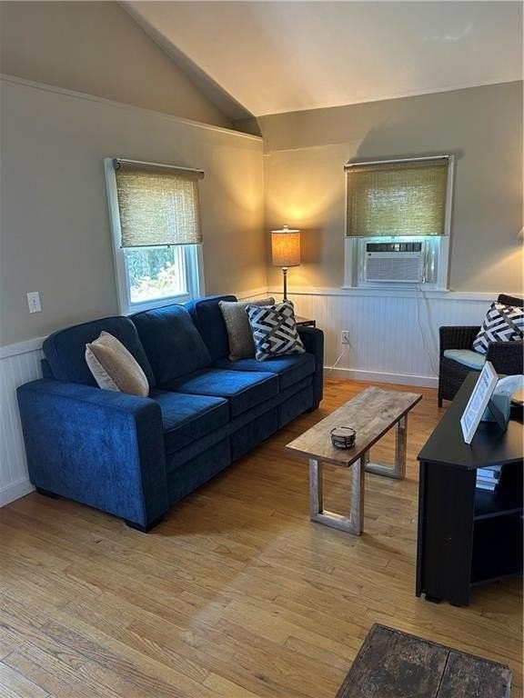 272 Riverside Street - Photo 2 of 8