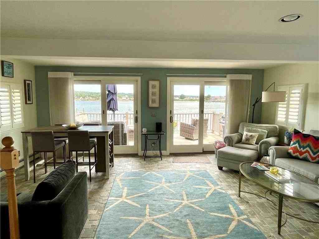 57 Green Street - Photo 7 of 43