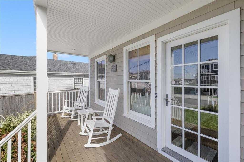 44 Tuckerman Avenue - Photo 2 of 45