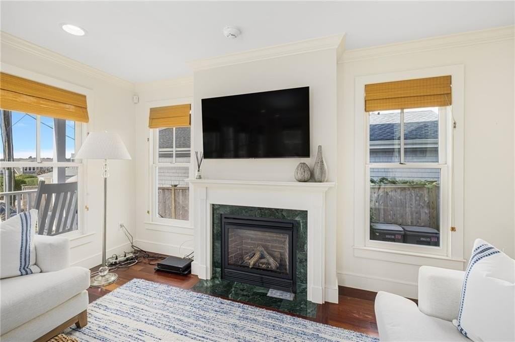 44 Tuckerman Avenue - Photo 6 of 45