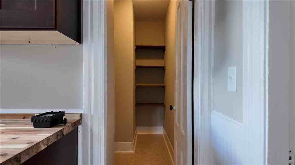 370 Park Pl Unit 3 #3 - Photo 5 of 11