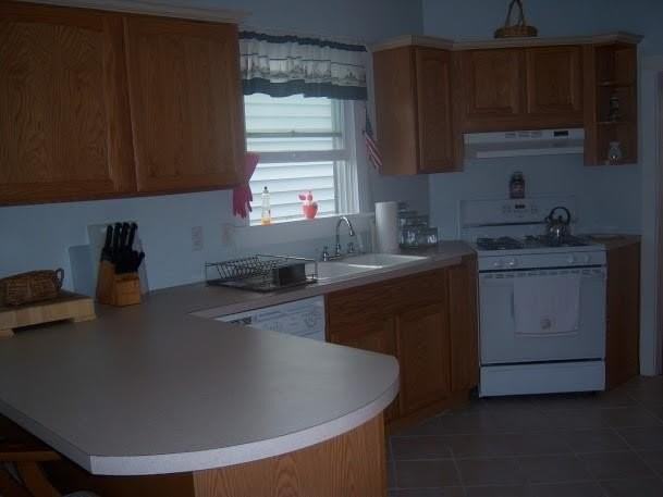 30 Simmons St - Photo 3 of 14