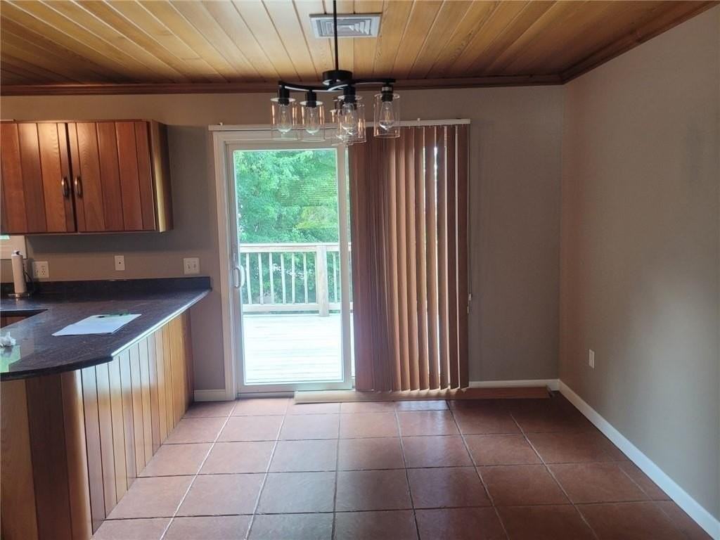 190 Gladstone St Unit 2 #2 - Photo 6 of 16