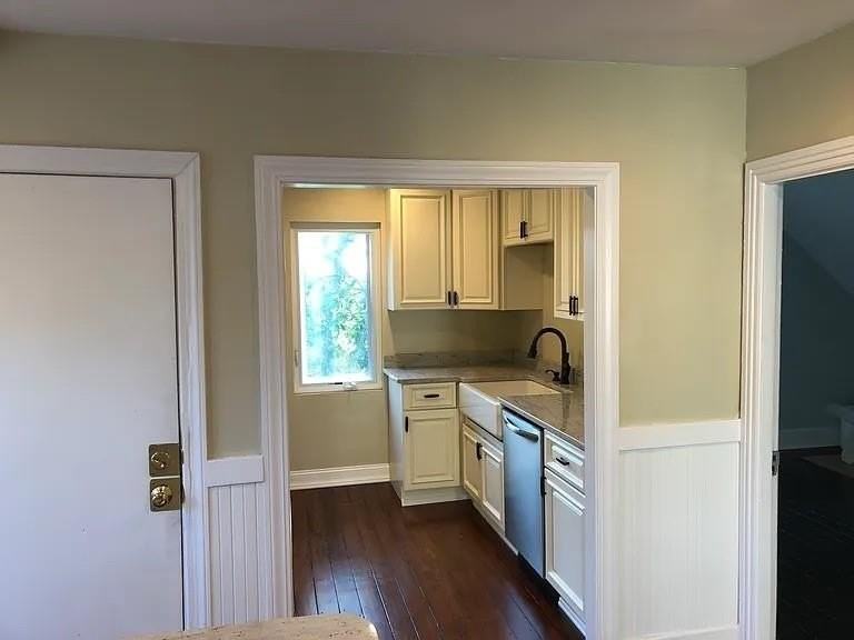 16 Tecumseh Street #3 - Photo 5 of 6