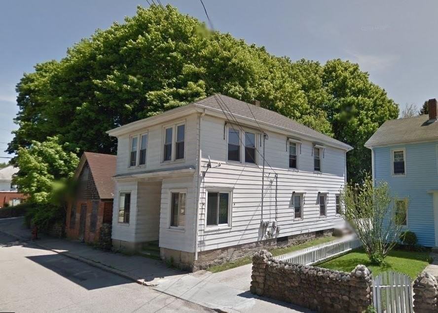 32 Pierce St Unit 2 #2 - Photo 2 of 16