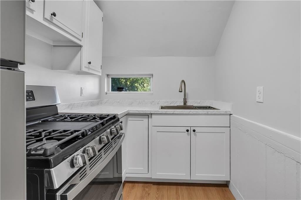 415 Broad St Unit 2 #2 - Photo 3 of 15