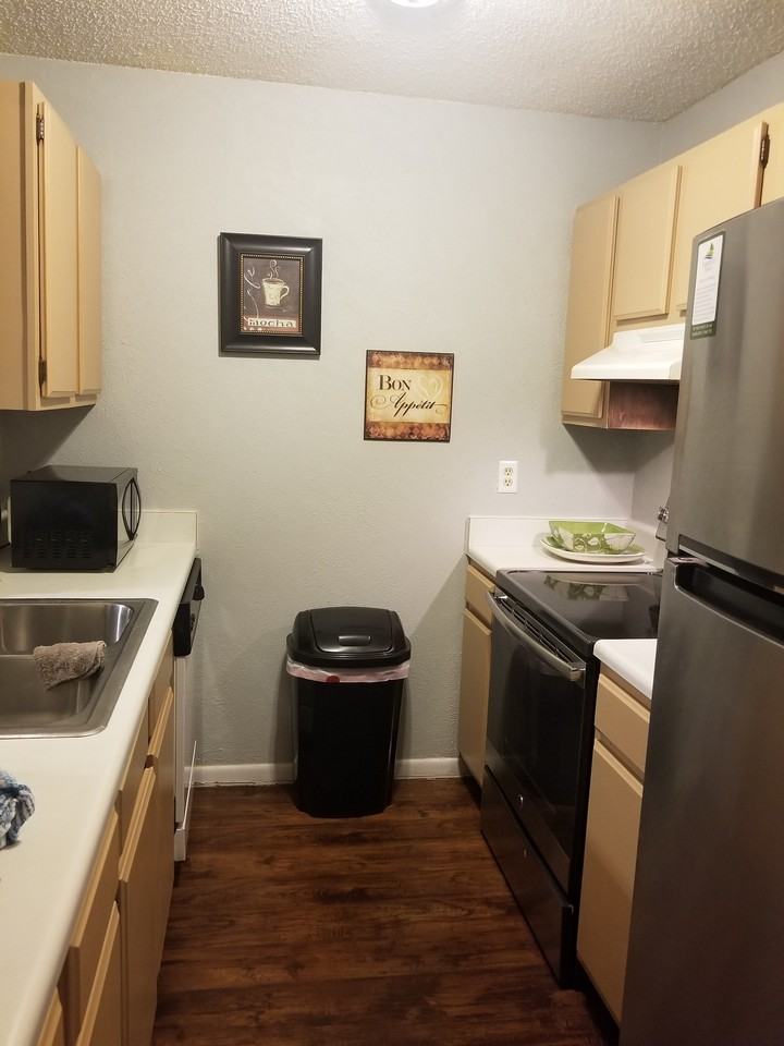 7 Lakeshore Circle ##134 - Photo 6 of 16