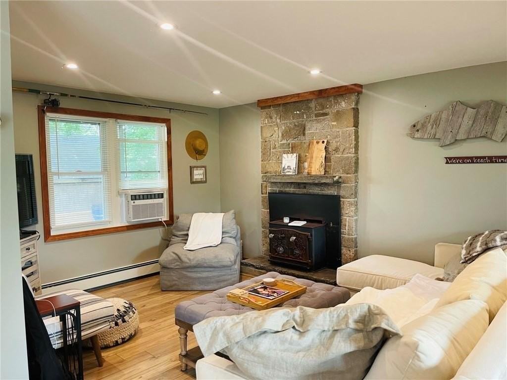 3 Henley Street - Photo 6 of 16