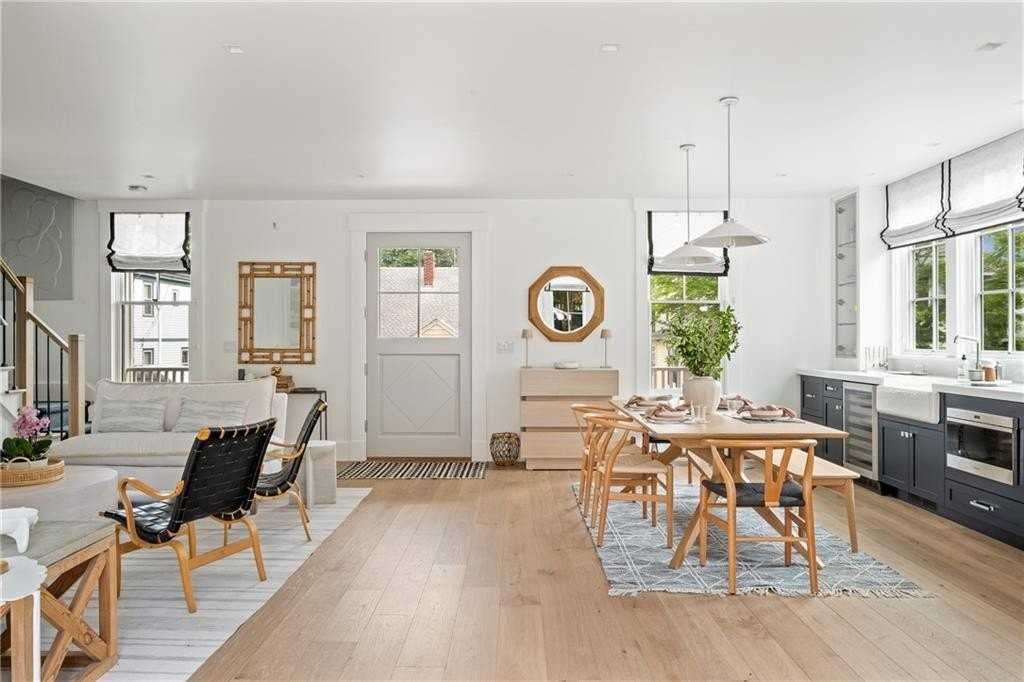 81 Roseneath Avenue - Photo 4 of 29