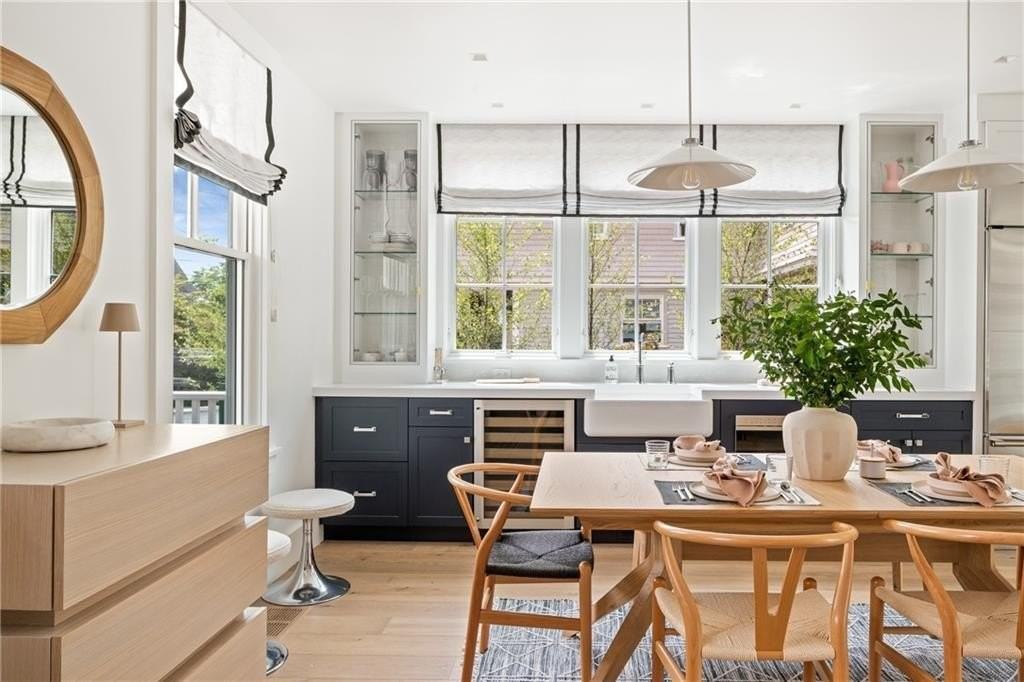 81 Roseneath Avenue - Photo 7 of 29