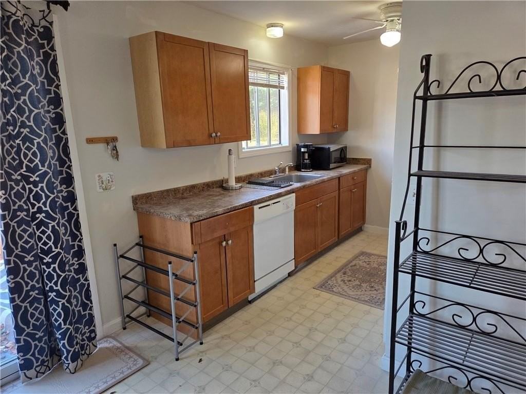 15 Meadowview Terrace - Photo 4 of 17