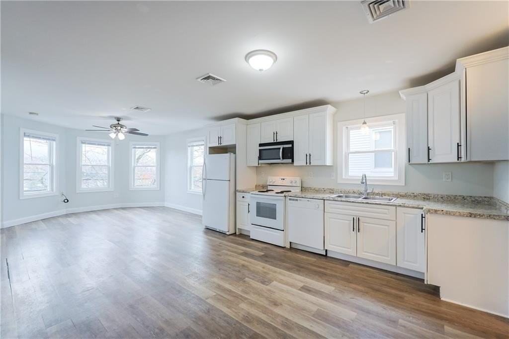 214 Silver Spring Street - Photo 4 of 44