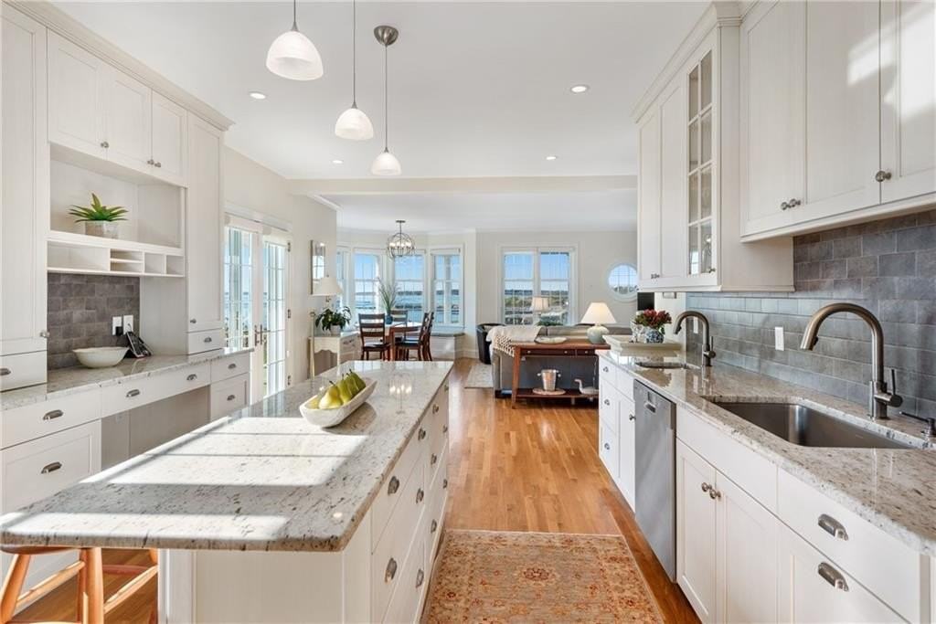 591 Ocean Avenue - Photo 5 of 39