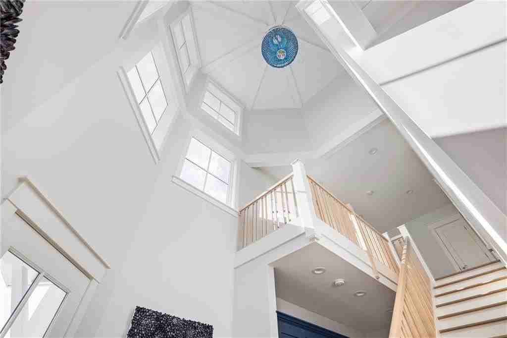 46 Carnegie Heights Drive - Photo 4 of 50