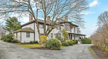 featured image of 46 Chastellux Avenue #M8