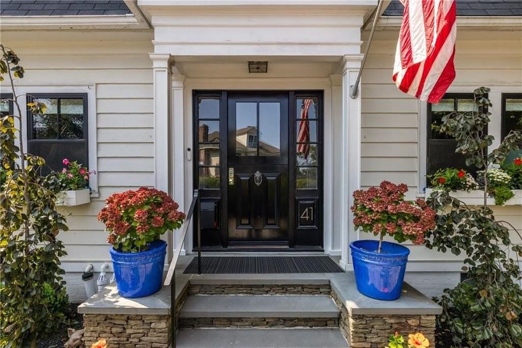 41 Hunter Avenue - Photo 2 of 39