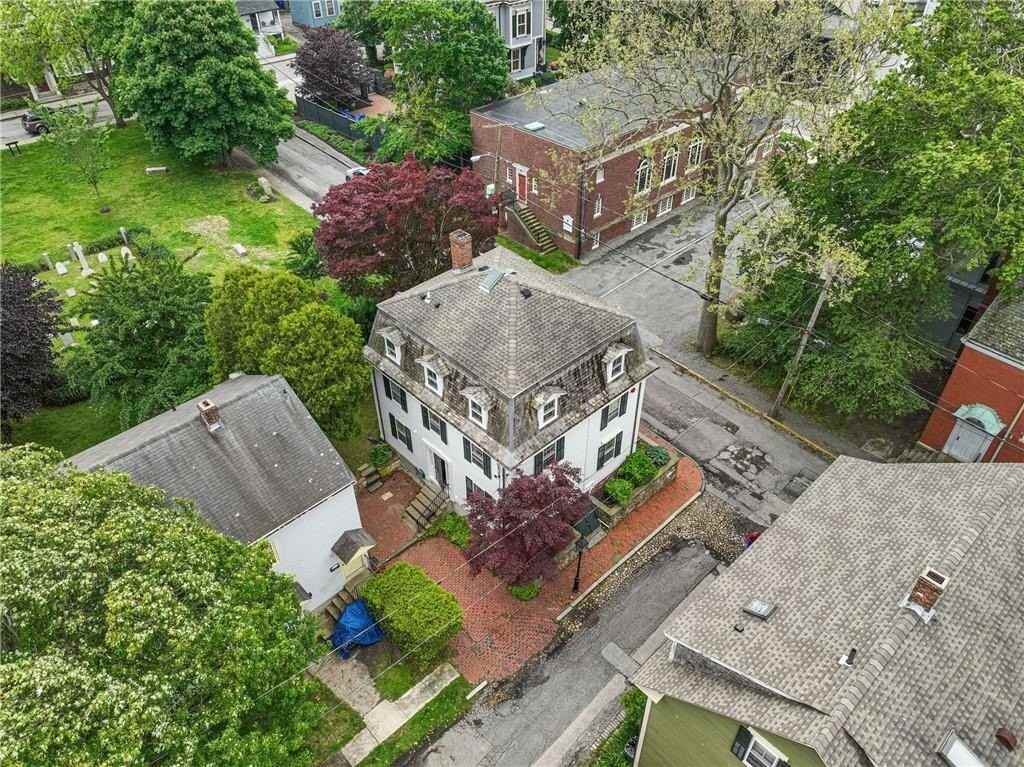 24 Barney St - Photo 3 of 46