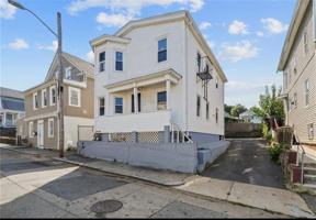 featured image of 17 What Cheer Avenue #2