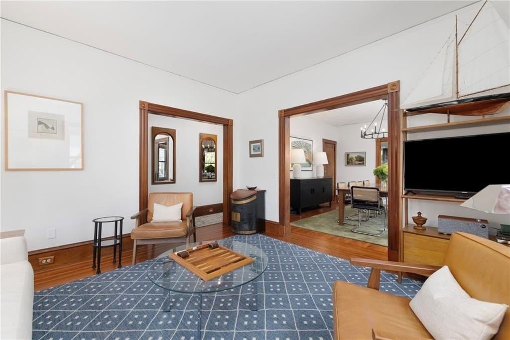 14 Greenough Place #B - Photo 5 of 31