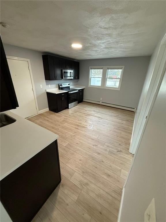 61 Esten Avenue - Photo 5 of 16