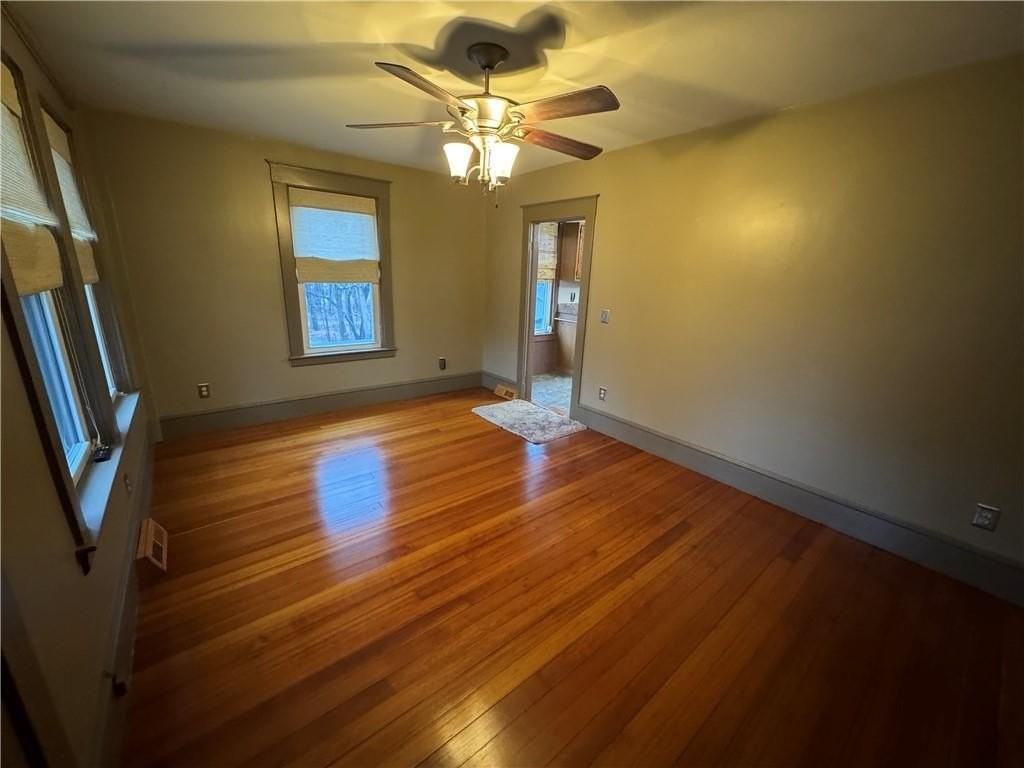 399 Central St - Photo 6 of 17