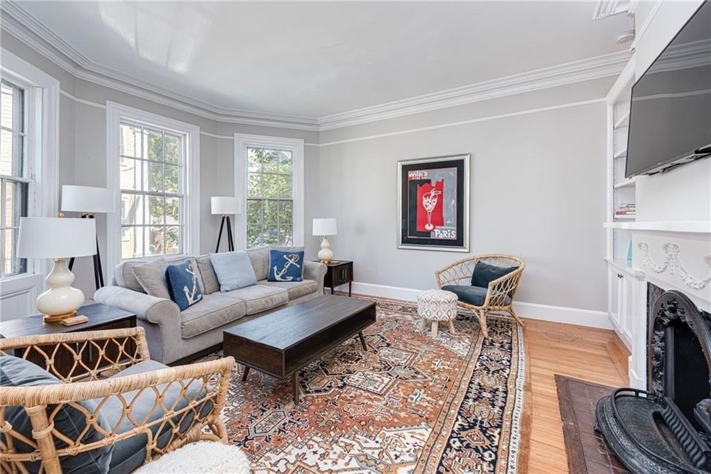 83 John Street - Photo 7 of 34