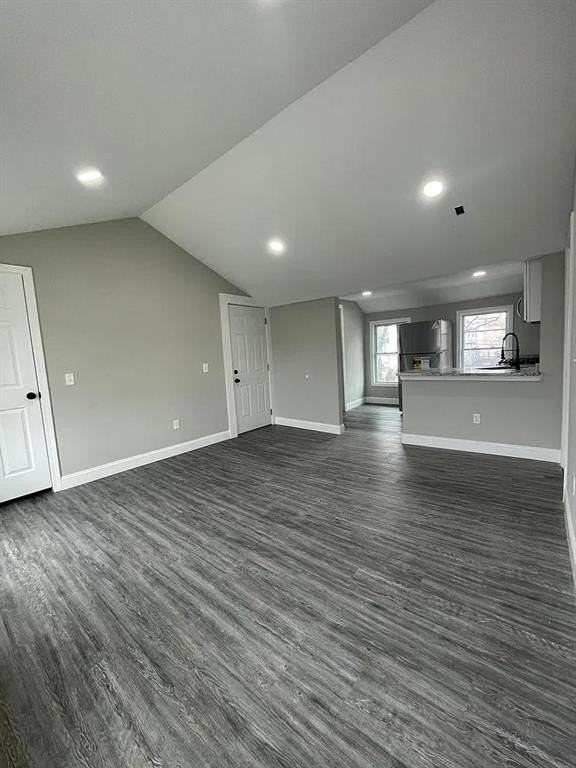 154 Earle Street - Photo 4 of 8