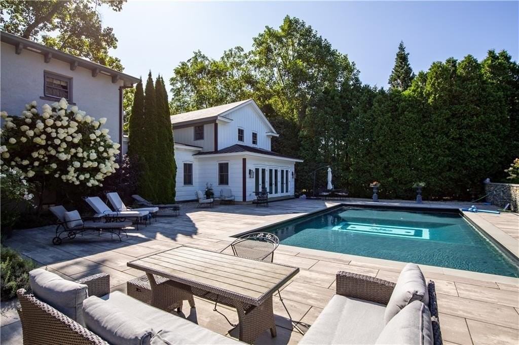 443 Bellevue Avenue - Photo 2 of 49