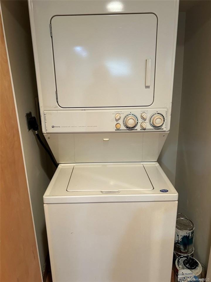 37 Memorial Drive - Photo 5 of 7