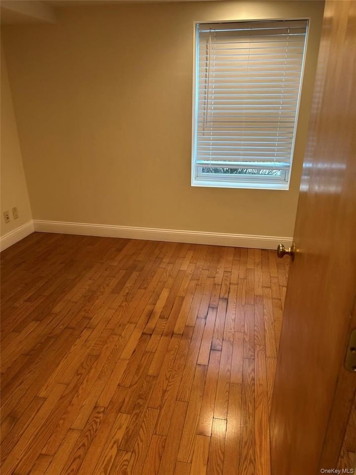 37 Memorial Drive - Photo 6 of 7