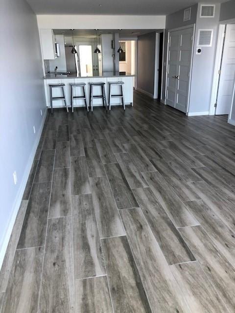 1609 N Riverside Dr - Photo 5 of 50