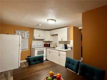 800 Oakland Beach Ave Apt A #A - Photo 1 of 1