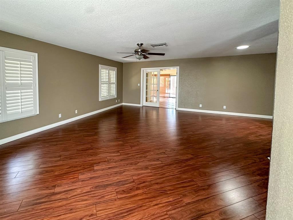 236 Neptune Ave Unit 1 - Photo 5 of 16