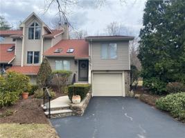 featured image of 9 Shadowbrook Lane