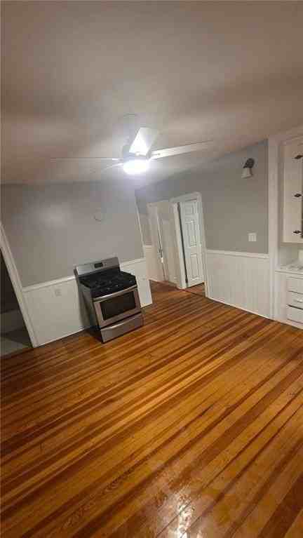 116 Coyle Ave - Photo 3 of 7