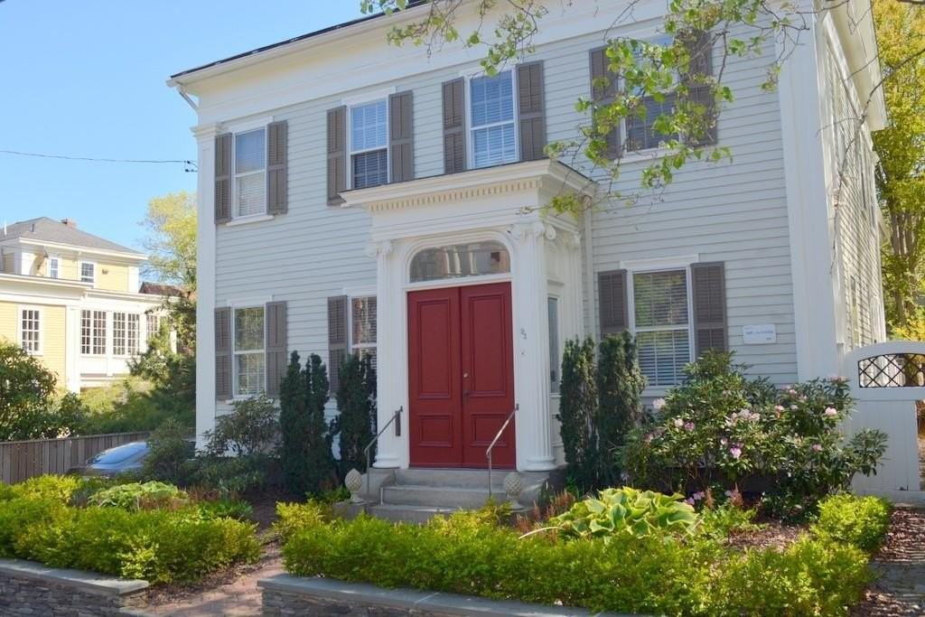 93 Power St - Photo 2 of 25