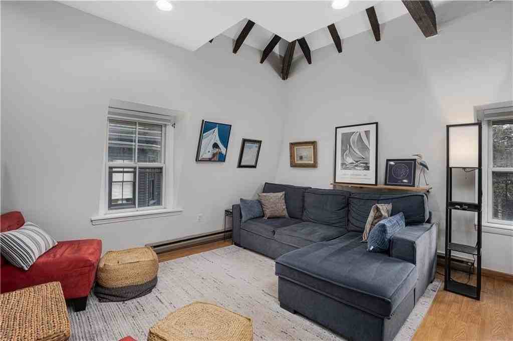 35 Pelham St Unit Phe #PH - Photo 6 of 17