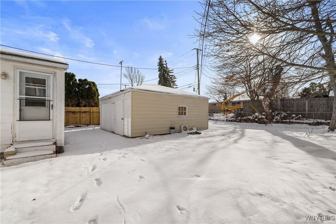 1271 Cleveland Drive - Photo 5 of 29