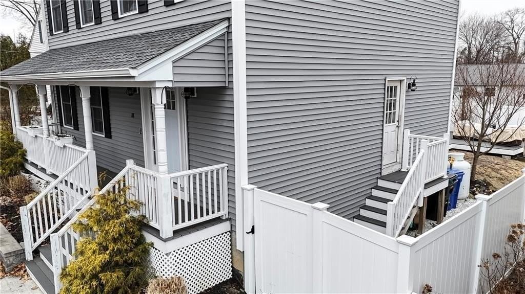 88 Phillip Ave - Photo 5 of 28