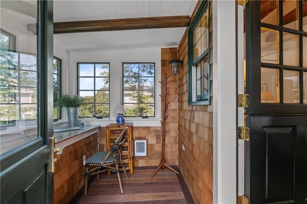 99 Coggeshall Avenue #2 - Photo 4 of 21