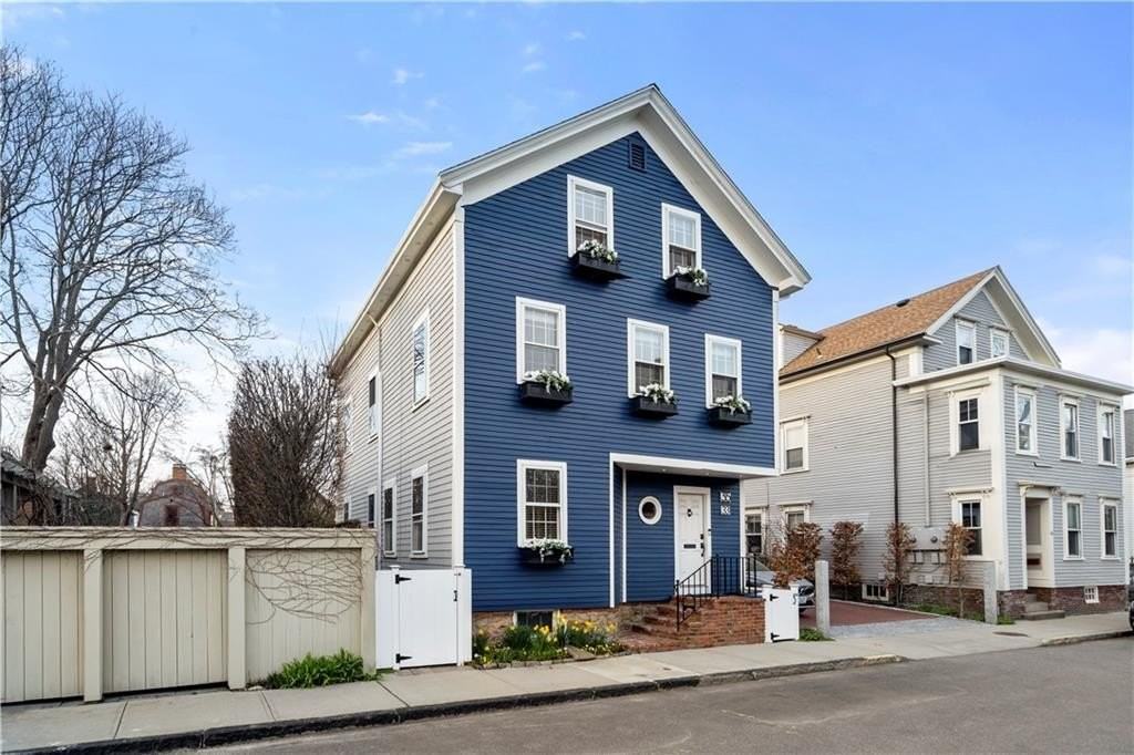 33 Marsh Street - Photo 2 of 19