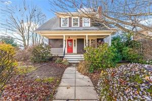 featured image of 9 Linden Avenue