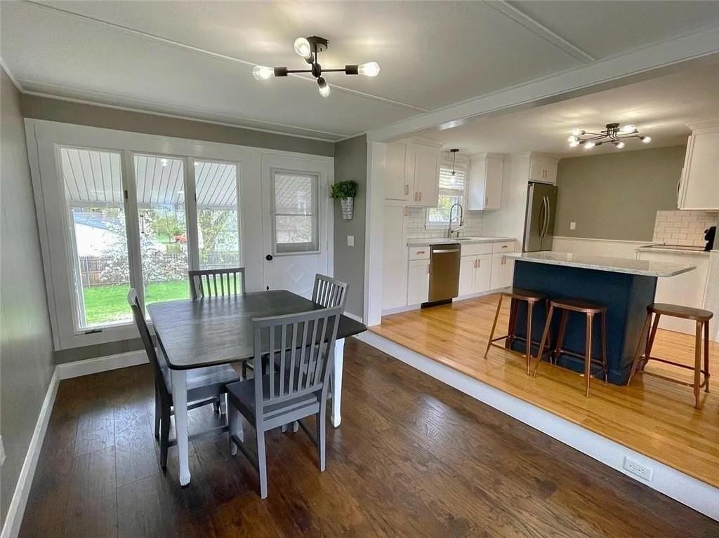 30 Althea Dr - Photo 5 of 38