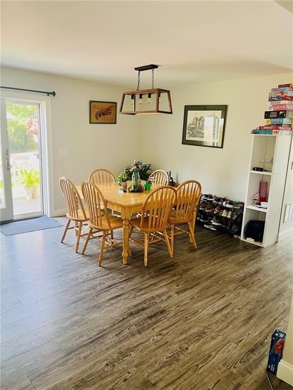 215 Metacom Avenue - Photo 3 of 8