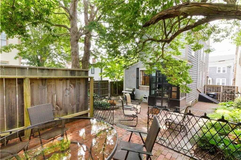 26 Thames St - Photo 7 of 45