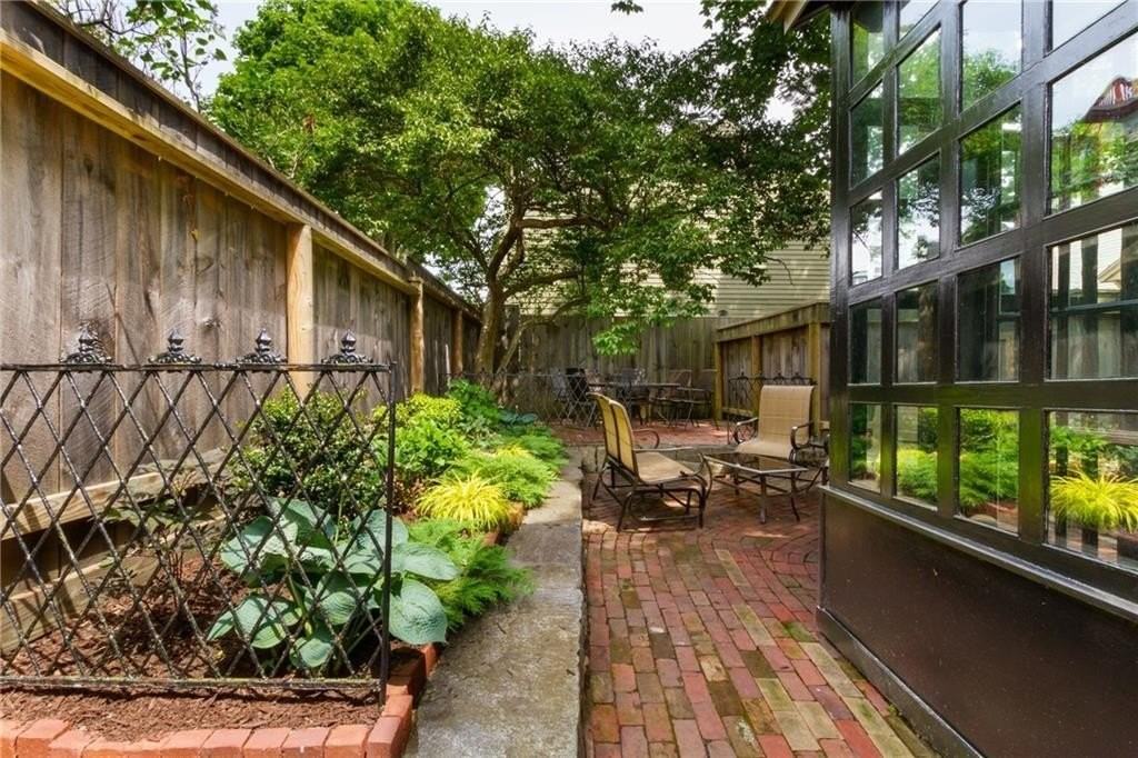 26 Thames St - Photo 4 of 45