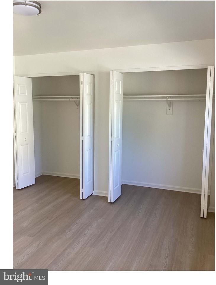 5007 D Street Southeast #302 - Photo 4 of 8